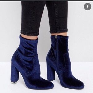 Steve Madden EDITT Blue Velvet Stretch Ankle Boot